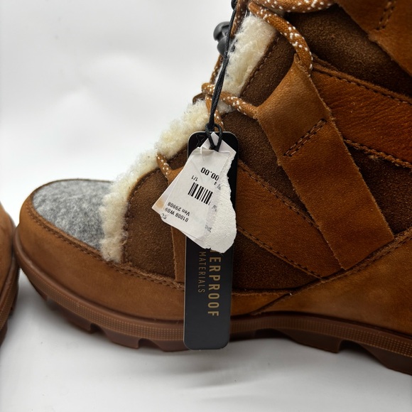 SOREL Joan of Arctic II Cozy Genuine Shearling Wedge Booties Size 9.5 Boots - Picture 6 of 10